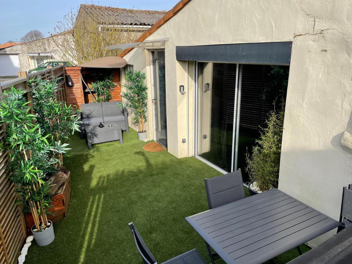 Love Suites & Spa "Le Loft" Avec Jacuzzi Privatif Médis Eksteriør bilde