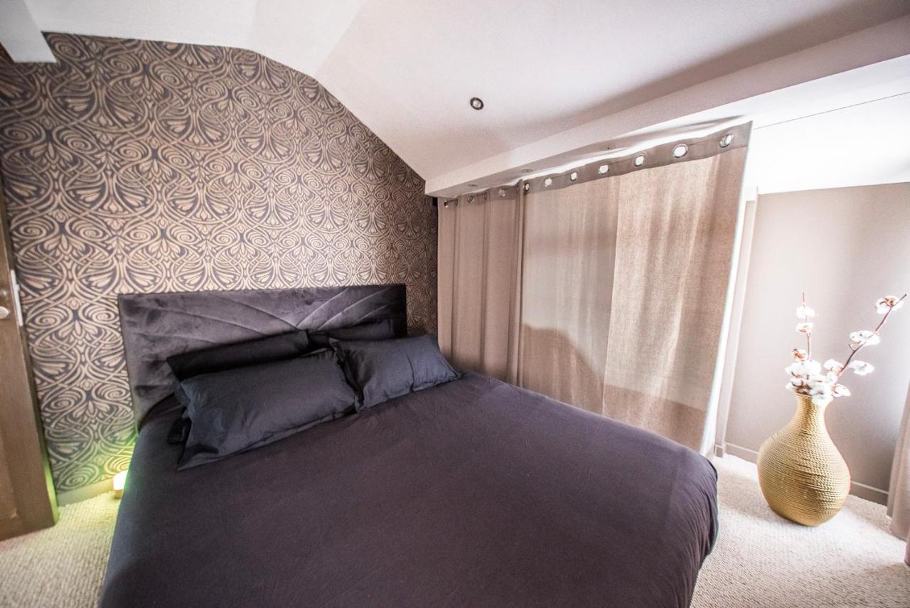 Love Suites & Spa "Le Loft" Avec Jacuzzi Privatif Médis Eksteriør bilde