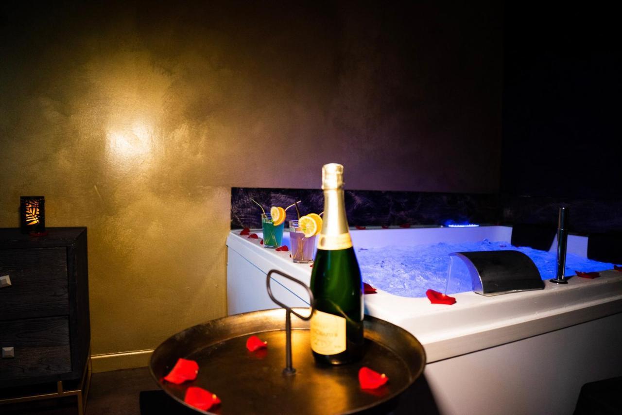Love Suites & Spa "Le Loft" Avec Jacuzzi Privatif Médis Eksteriør bilde