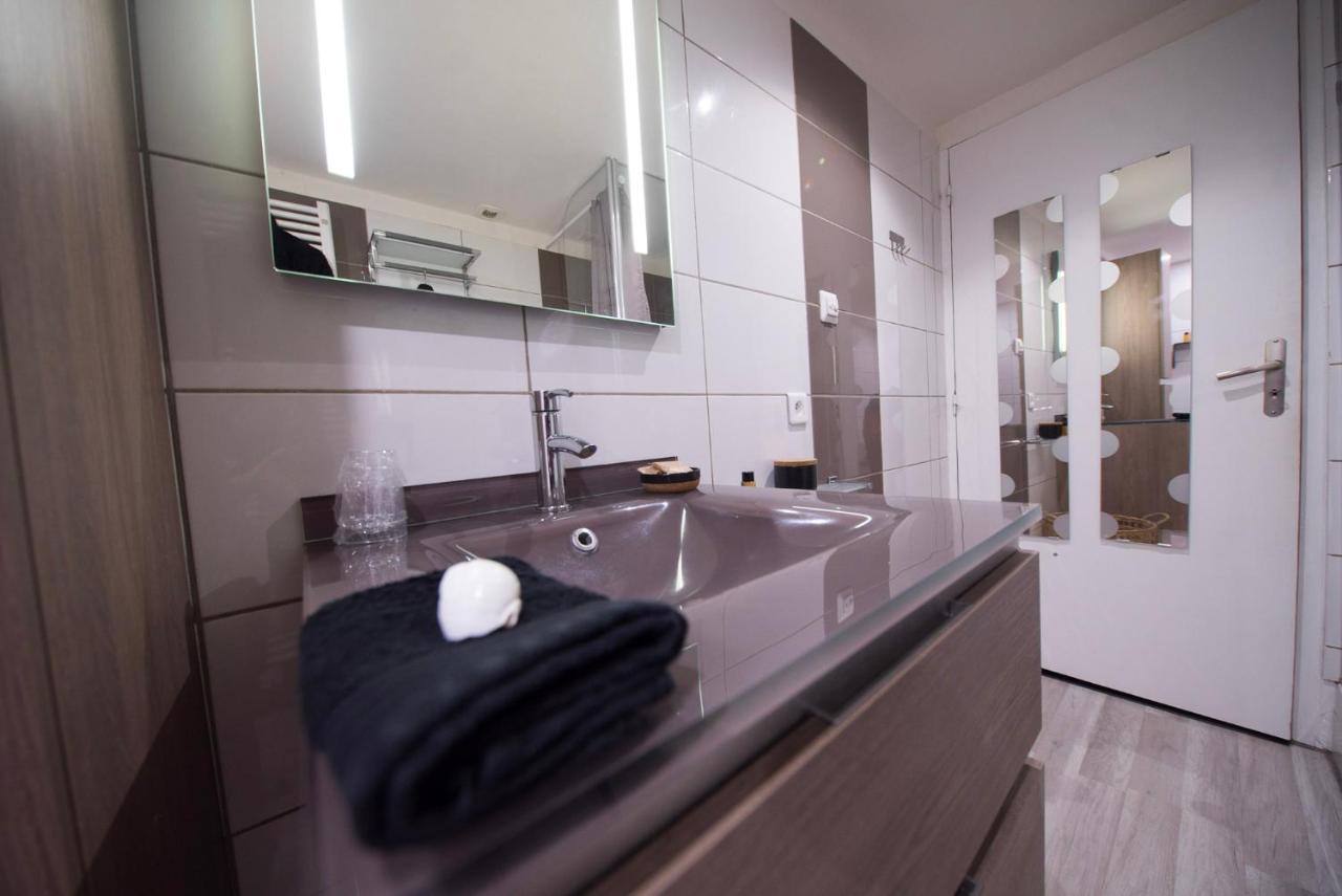 Love Suites & Spa "Le Loft" Avec Jacuzzi Privatif Médis Eksteriør bilde